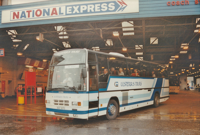 Ulsterbus AAZ 1670 leaving Digbeth, Birmingham - 11 Jun 1996