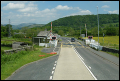 Staveley level crossing