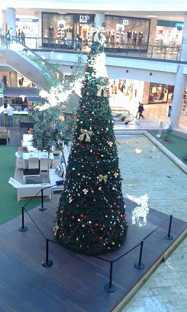 Lovely Christmas tree in the mall in Bodrum