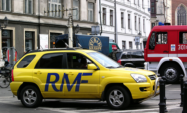 Radio RMF sendet vor Ort.