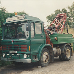Norfolk's of Nayland tow truck VVW 38E - 2 Aug 1994