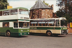 Norfolk’s of Nayland SOE 913H and 759 KFC (DFS 805S) in Colchester – 17 Aug 1989 (95-22)