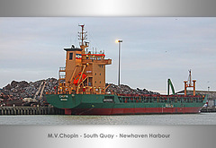 MV Chopin loading scrap metal at Newhaven - 01.12.2015