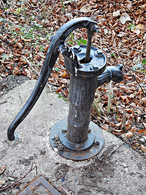 Pump at Pempswell