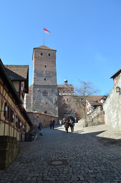 Nürnberg Castle, Heathen's Tower