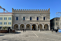 Pesaro 2024 – Piazza del Popolo