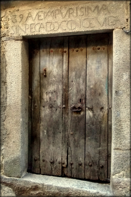 Old Door, La Alberca, Salamanca province. PLEASE STAY, DON'T RUN AWAY!!!