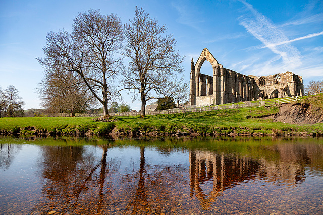 Bolton Abbey and Wharfe River