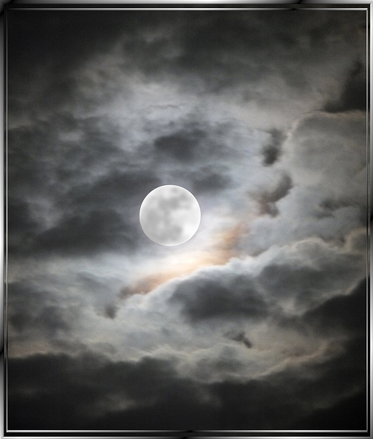 The moon tonight ... ©UdoSm