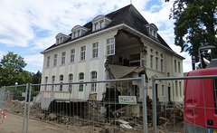 Folgen der Flut - Gründerzeitvilla in der Felix-Rütten-Straße