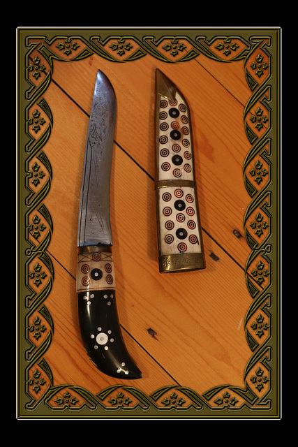 Tibetan knife (Explored)