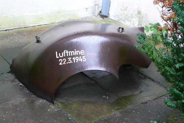 Paderborn - Luftmine - 22.3.1945