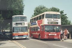 East Kent Road Car Co 257 (K717 ASC) and 7767 (F767 EKM) - 30 June 1995 (Ref 274-34)