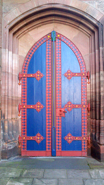 Tür zur Kugelkirche St. Johannes, Marburg