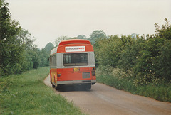 Midland Red South 504 (JOX 504P) leaving Sibford Gower – 1 Jun 1993 (194-16A)
