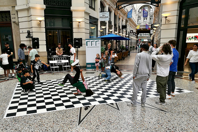 Breakdance at the Passage in The Hague