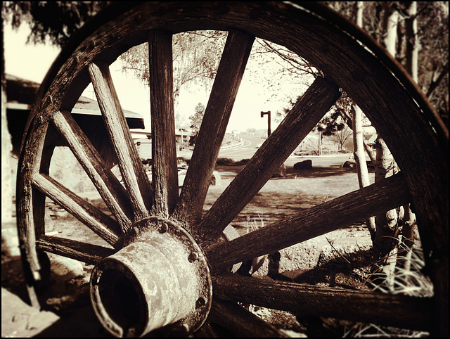 Ye olde wagon wheel