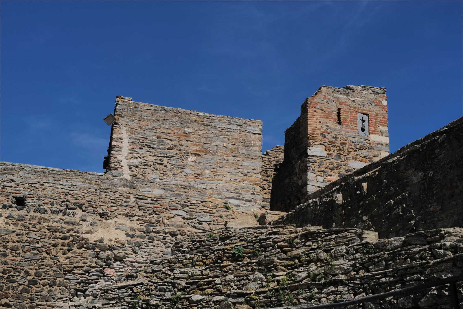 Monsaraz, Castle from inside