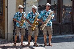 dans les rues de Neuchâtel - malheureusement je ne connais pas le nom du groupe ... (© Buelipix)