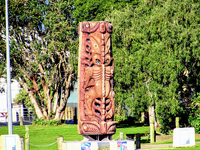 Maori Carving at Kawhia.