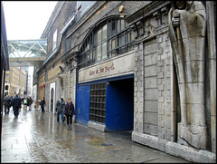 London Dungeon entrance