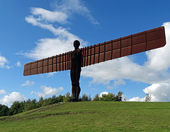 Angel of the North with little child