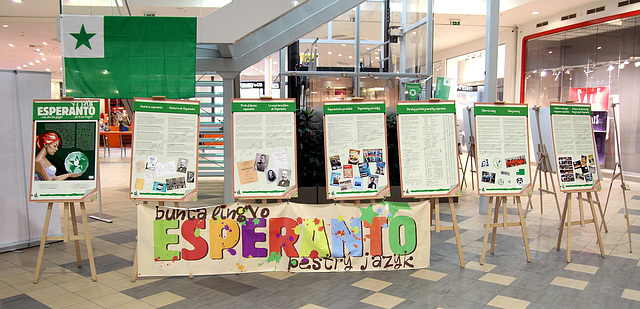 Ekspozicio "Esperanto-bunta lingvo" en Nitra
