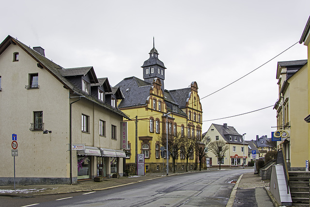 Neukirchen/Erzgebirge, Blick zum Rathaus