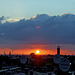 Sonnenuntergang über den Dächern von Riga (© Buelipix)