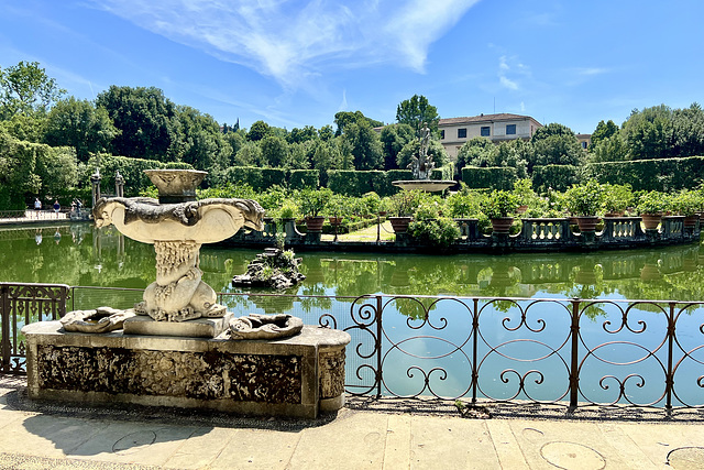 Florence 2023 – Boboli Gardens – Isolotto