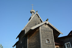 Рабочеостровск, Церковь Троицы Животворящей