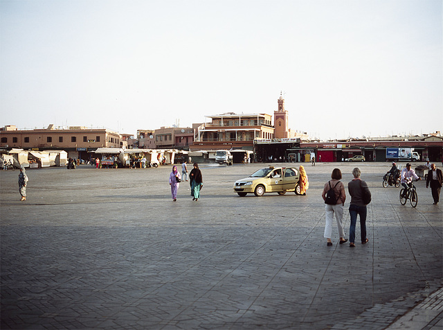 before the tourists, djeema el fna, Marrakech