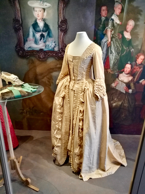 Museum Paulina Bisdom van Vliet 2017 – Dress