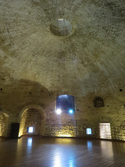 Barletta : sous-sols du chateau.