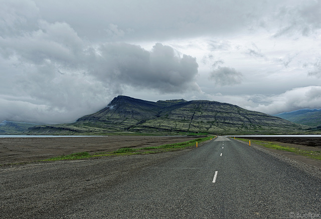 unterwegs bei Breiðdalur (© Buelipix)