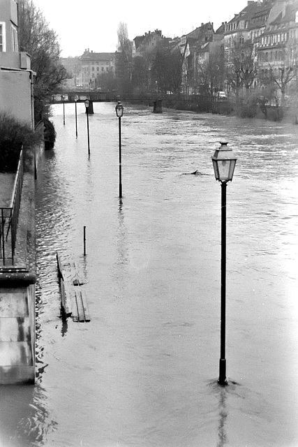 L'eau monte à Strasbourg (1984)