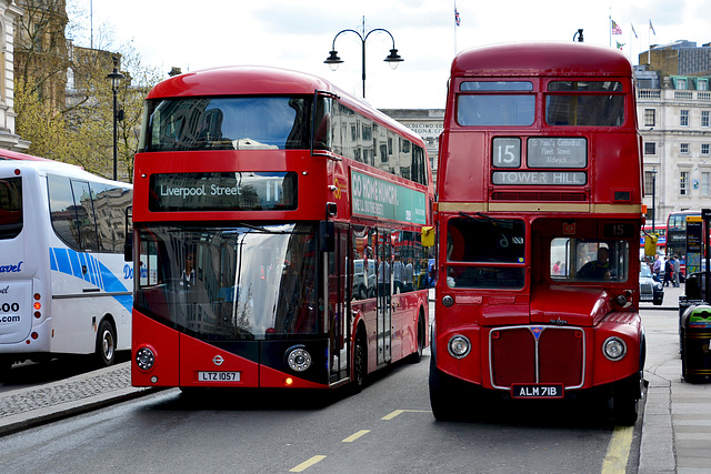 England 2016 – London – Borismaster and Routemaster
