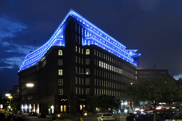 Blauer Hut für's Chile Haus: BluePort Hamburg 2015
