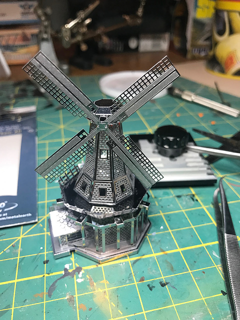 Metal Earth Windmill
