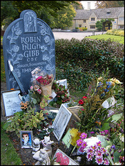 Robin Gibb memorial