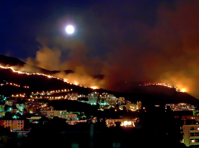 SPC 8/2019 "fire" v.3 - Grande incendio sulle alture di Genova -