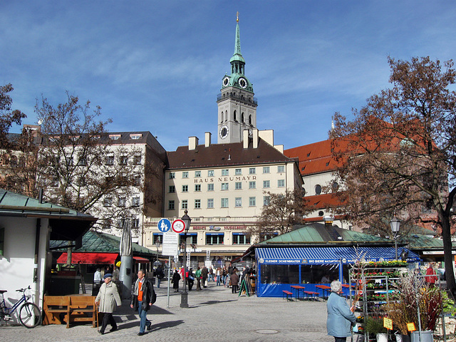 Muenchen / Munich  - St. Peter