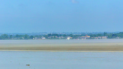 P1380583- La côte dans la brume - Traversée baie Mont-St-Michel  01 juillet 2021