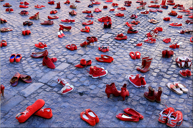 Sevilla – red shoe project