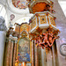Füssen: Klosterkirche St. Mang. Kanzel und Seitenaltar. ©UdoSm