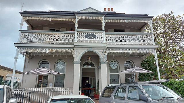 1888 Jacaranda House