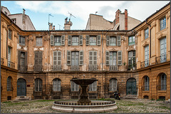HFF - Der schönste Brunnen in Aix