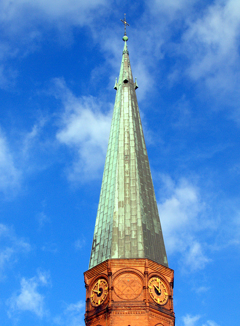 Turmspitze der Friedenskirche Hamburg Altona (*1893 - 1895 / 1943-55)