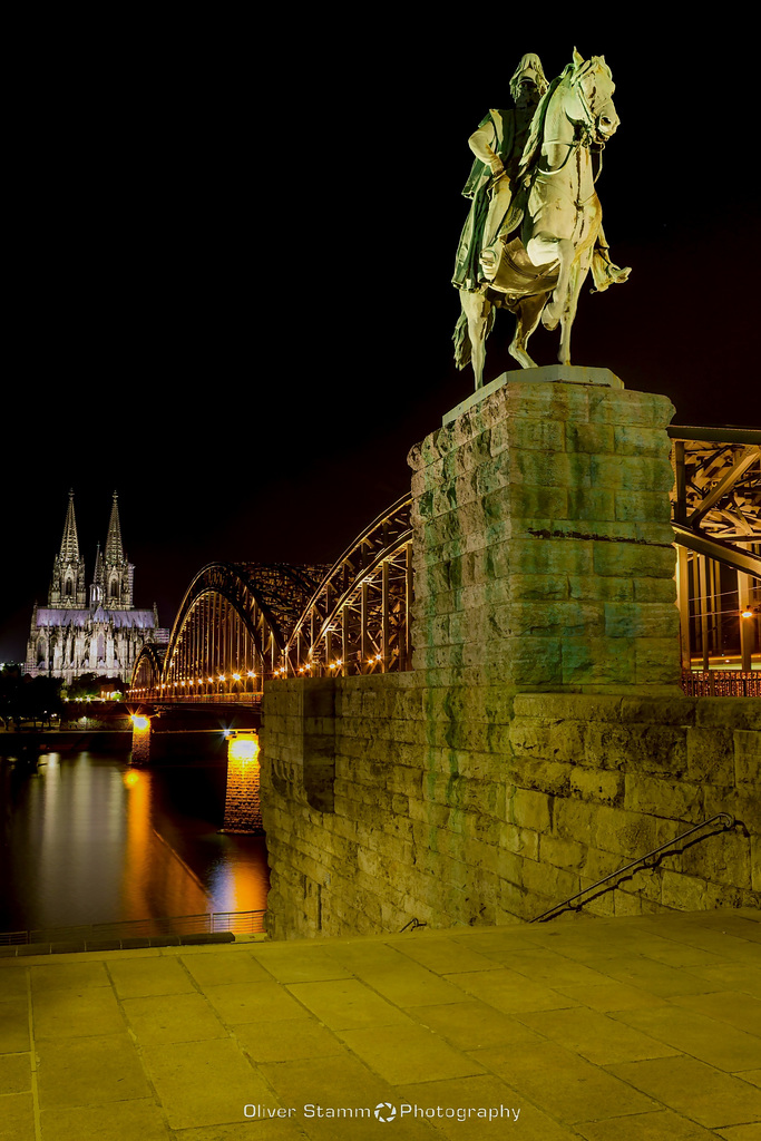 Hohenzollern Bridge with equestrian statue of Wilhelm I