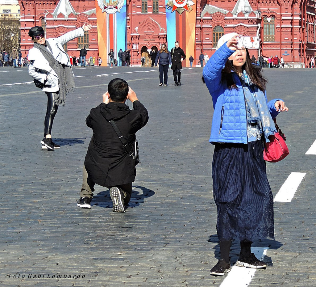 tourists on the Red Square in Moskow